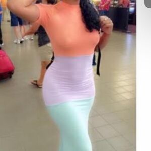 Short sleeve colorblock maxi dress. Smalll. NWOT.